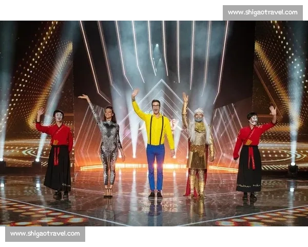 《星光璀璨歌声争锋全新明星歌唱比赛引爆音浪之夜》